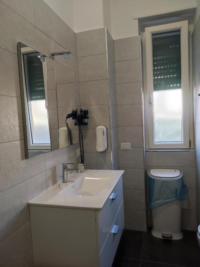Cuscino E Cornetto Bed & Breakfast Salerno Luaran gambar