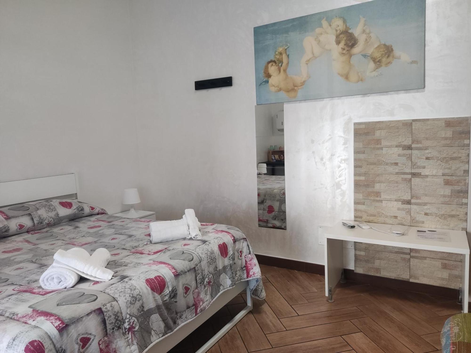 Cuscino E Cornetto Bed & Breakfast Salerno Luaran gambar