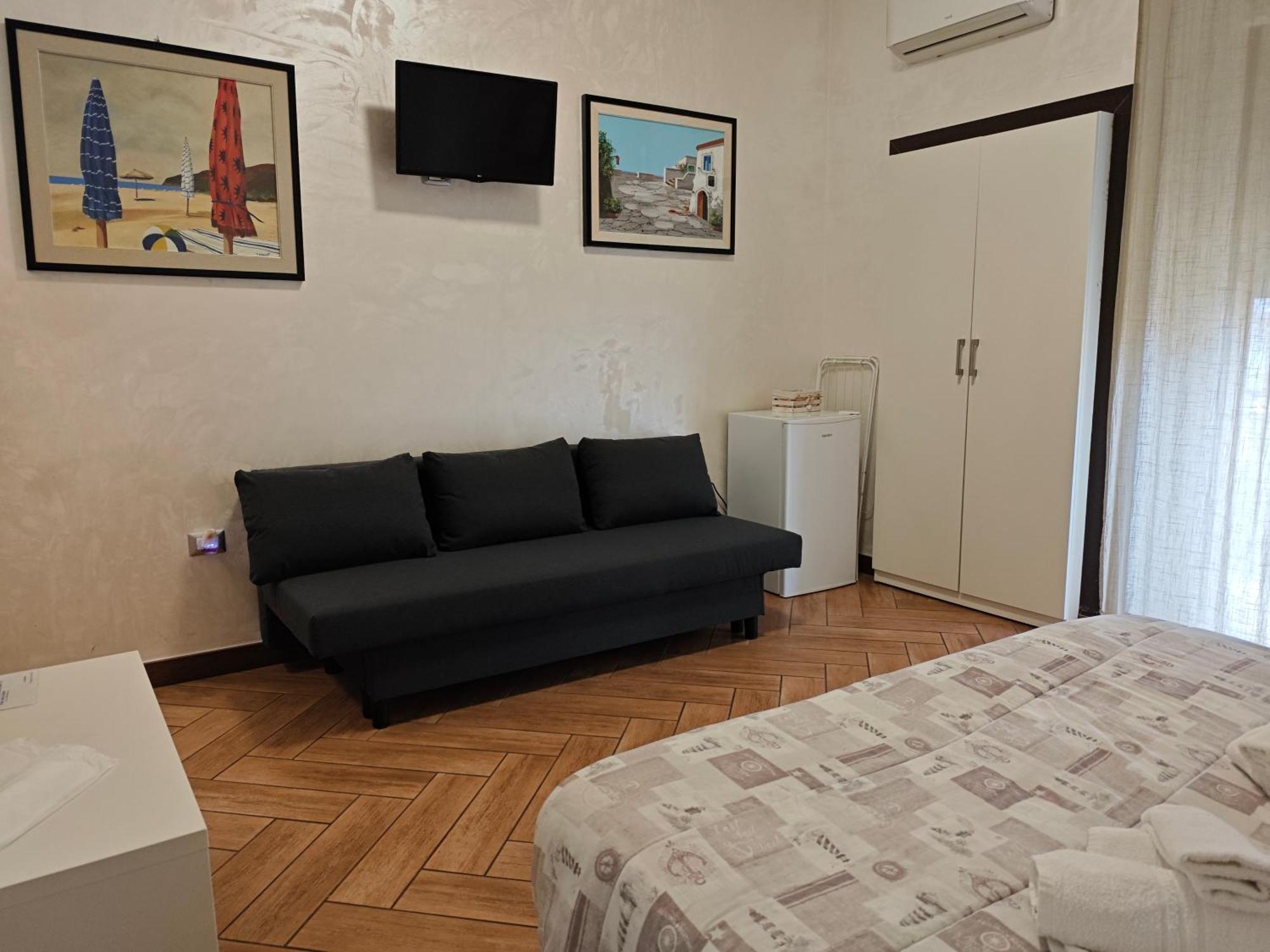 Cuscino E Cornetto Bed & Breakfast Salerno Luaran gambar