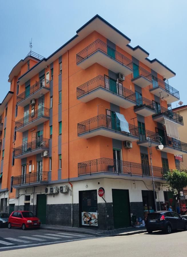 Cuscino E Cornetto Bed & Breakfast Salerno Luaran gambar