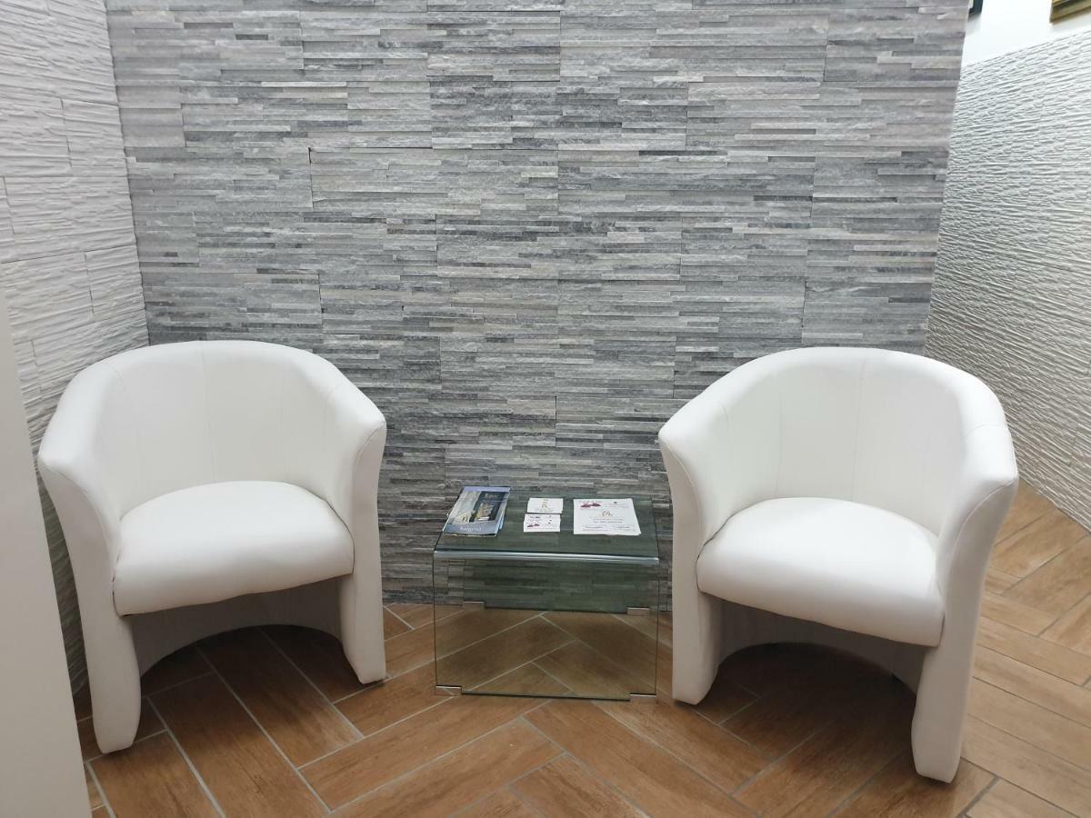 Cuscino E Cornetto Bed & Breakfast Salerno Luaran gambar