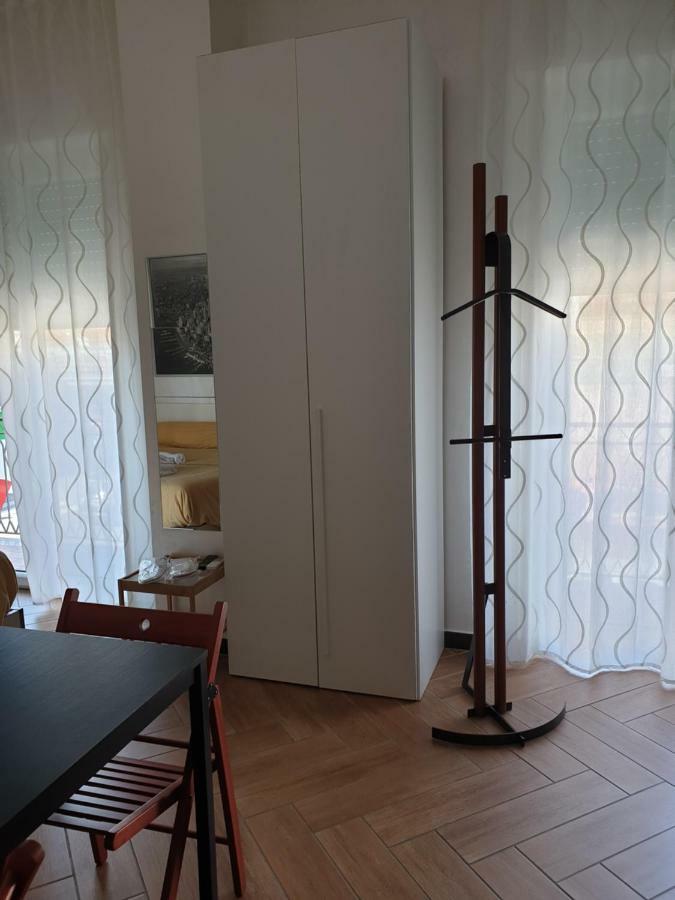 Cuscino E Cornetto Bed & Breakfast Salerno Luaran gambar